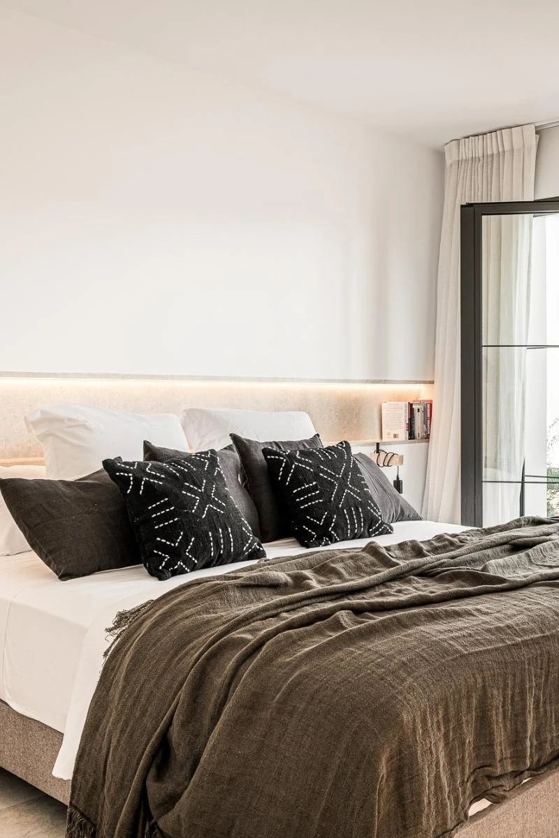 Bali Cushion Cover | Black 45x45cm 4 Bali Cushion Cover | Black 45x45cm - Image 4