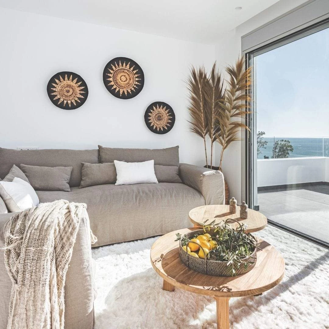 Banana Wall Deco Basket | Black & Natural 60cm 2 Banana Wall Deco Basket | Black & Natural 60cm - Image 2