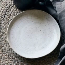 Pion Stoneware Cake Plate | White/Grey 16.5x2.5cm -Home Sale Shop zoco home pion stoneware cake plate white grey 16 5x2 5cm home accessories 38690506113236